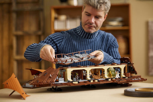 LEGO Star Wars 75397 – Jabbas sejlpram – bygger udforsker prammens åbne interiør
