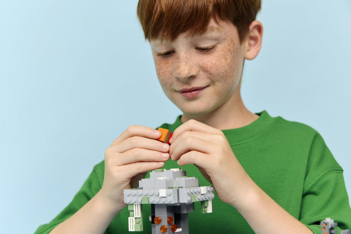 LEGO - Minecraft - The Pale Garden (21586) LEGO