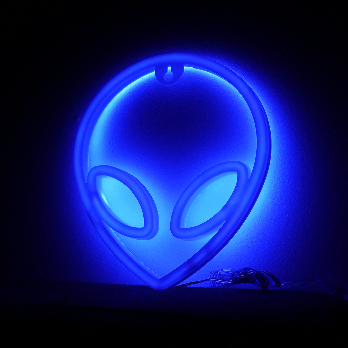 Alien Neon LED Lampe Blå Geekd