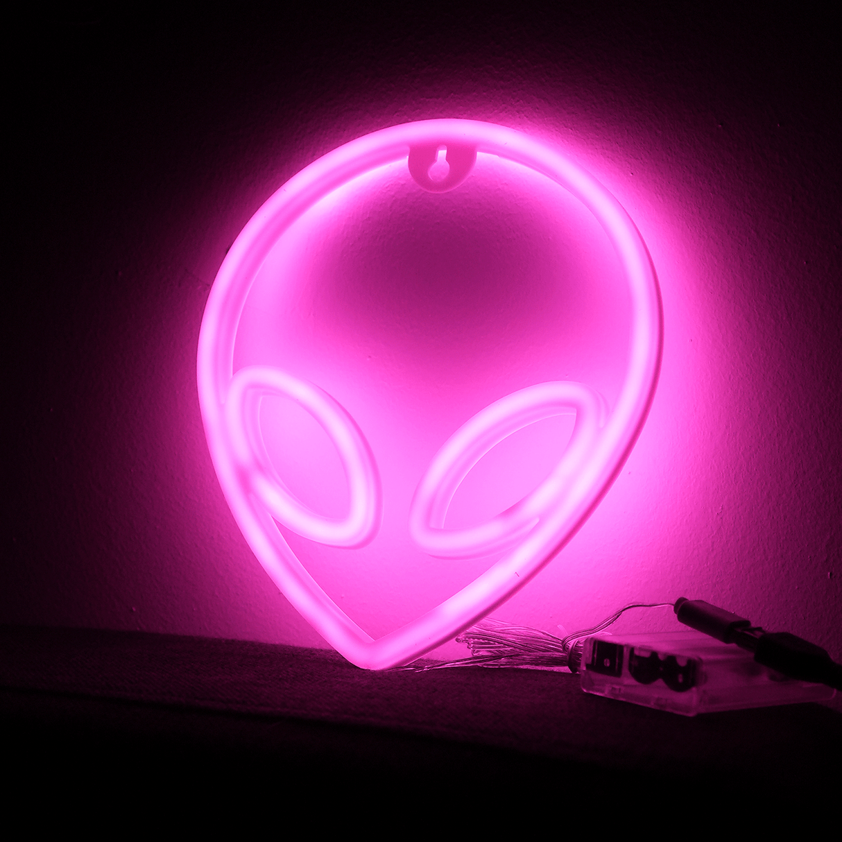 Alien Neon LED Lampe Pink Geekd