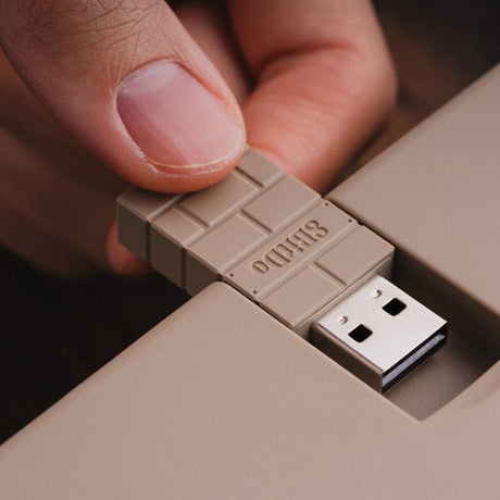 8BitDo Retro 87 Mechanical Keyboard C64 Edition ISO UK – USB-modtager