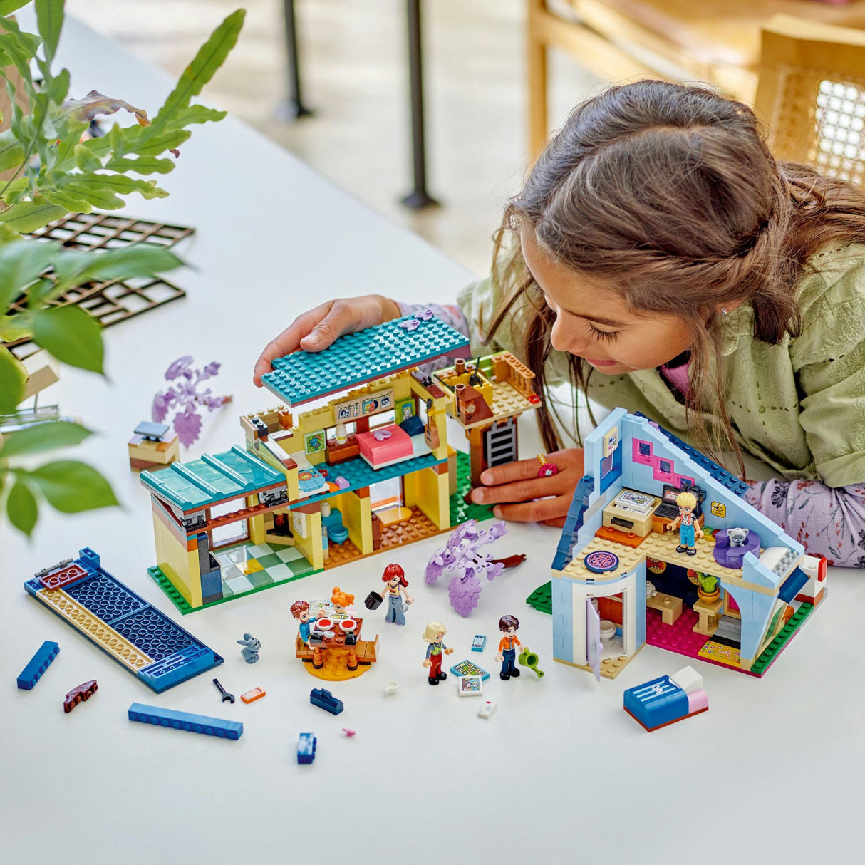 LEGO 42620 Friends Olly and Paisley's Family House, construction toy LEGO