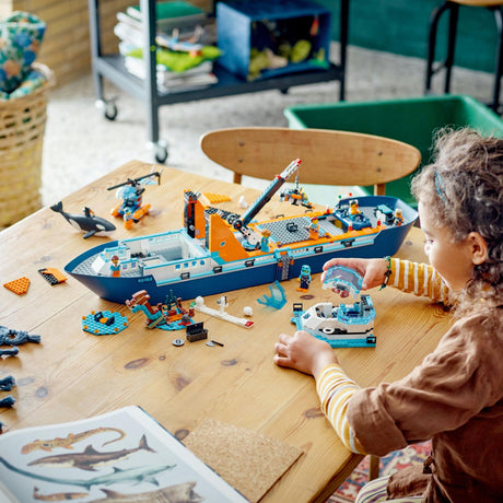 LEGO 60368 City Arctic Exploration Ship LEGO