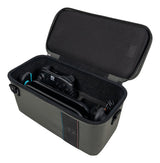 Turtle Beach PlayTrek 2-in-1 – Switch 2-rejsetaske – Sort – åben taske med illustrative konsoldele; konsol medfølger ikke