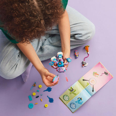 LEGO 71490 DREAMZzz Izzie and Bunchurro the Gaming Bunny LEGO