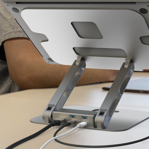 j5create – justerbart laptopstativ med 4K USB-C-dock – Bagside med kabelføring