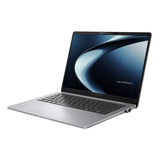 ASUS ExpertBook P3 G1 P3406CCA-LY0394X – set skråt forfra; tastaturlayout illustrativt