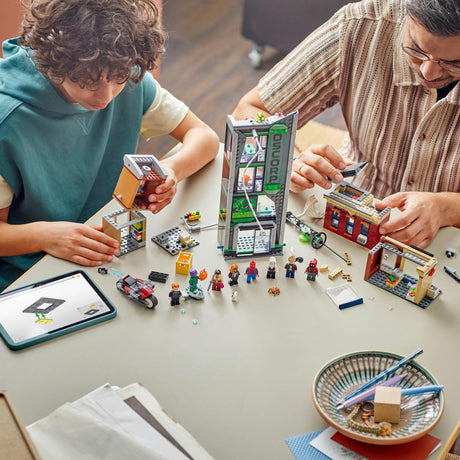 LEGO - Super Heroes - Spider-Man vs. Oscorp (76324) LEGO