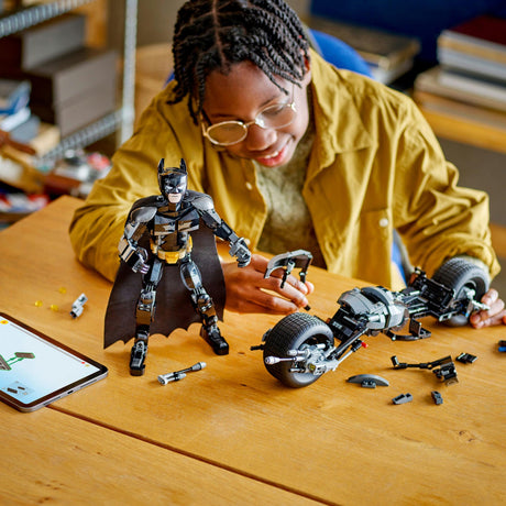 LEGO 76273 DC Super Heroes Batman Building Figure with Batpod LEGO