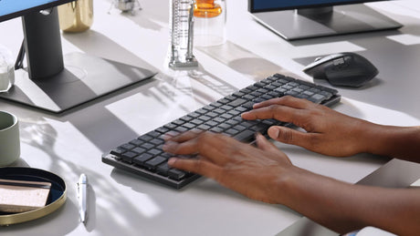 Logitech - MX Mechanical Wireless Illuminated Keyboard - Nordic - Clicky Switch