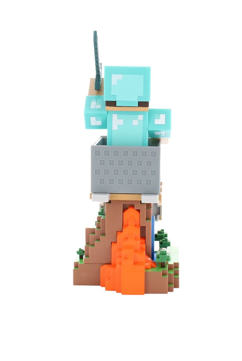 CABLE GUYS - MINECRAFT: STEVE IN DIAMOND ARMOUR R.E.S.T