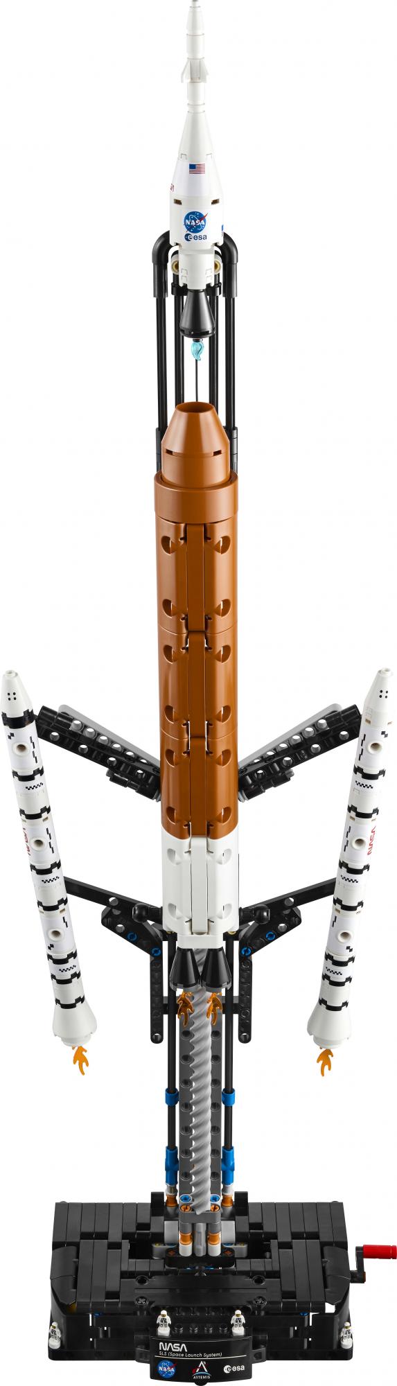LEGO - Technic - NASA Artemis Space Launch System Rocket (42221) LEGO