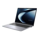 ASUS ExpertBook P3 G1 P3606CCA-MB0392 – set skråt forfra; tastaturlayout illustrativt