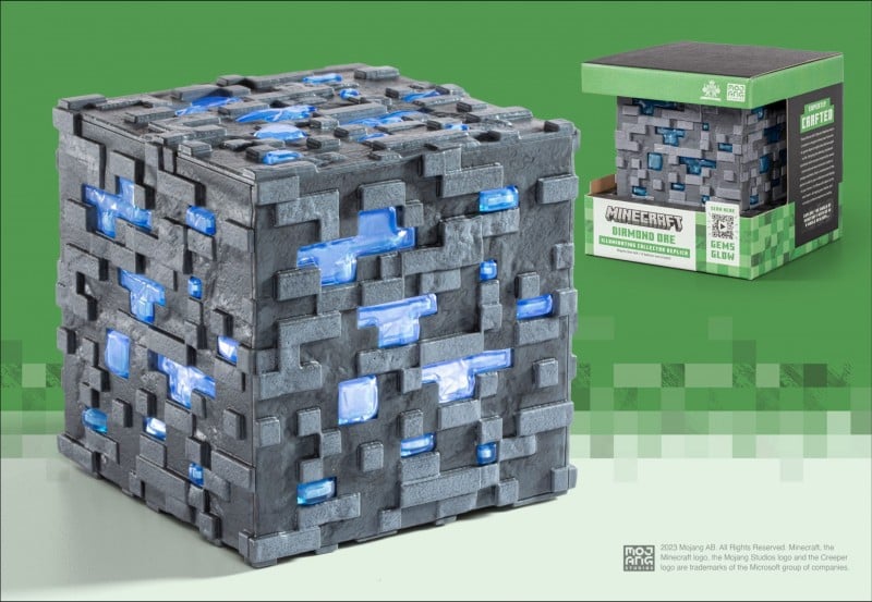 Minecraft -  Diamond Block Noble Collection