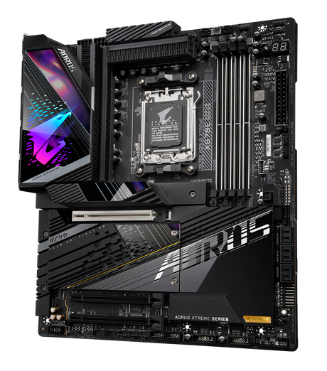 Gigabyte X670E AORUS XTREME Gigabyte